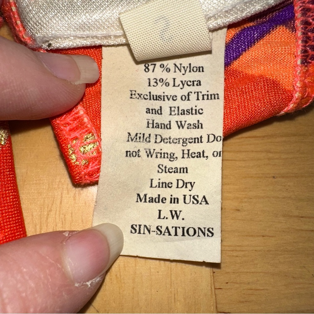 New Old Stock Vintage 90S Neon Orange Gold Foil Sin-Sations Bikini Top Sz S NWT - Picture 6 of 6